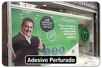 adesivo perfurado